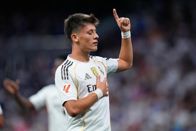 开云官方入口-TA：伤员复出会对居勒尔产生影响，阿隆索或用双前锋减少中场竞争